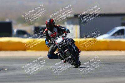 media/Mar-28-2022-Superbike Trackdays (Mon) [[b8603d0f67]]/Novice Group (1130am-12pm)/Turn 2/